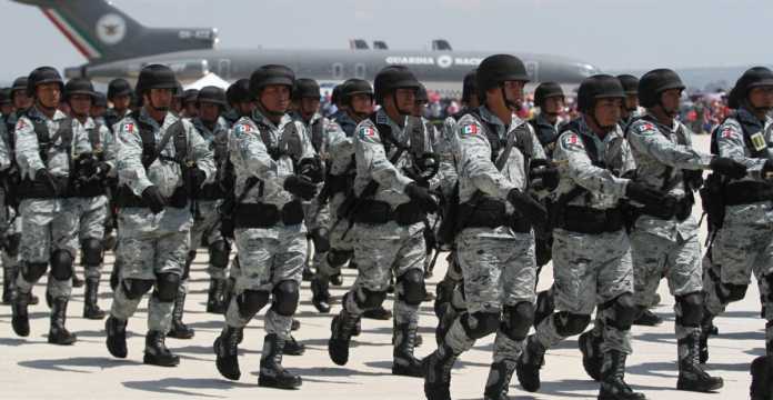 Se llevó a cabo el 8º Espectáculo Aéreo “La Gran Fuerza de México”, en las instalaciones de la Base Aérea Militar 1, Santa Lucía