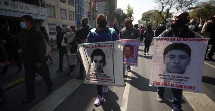 vidulfo-rosales-reclama-amlo-ayotzinapa