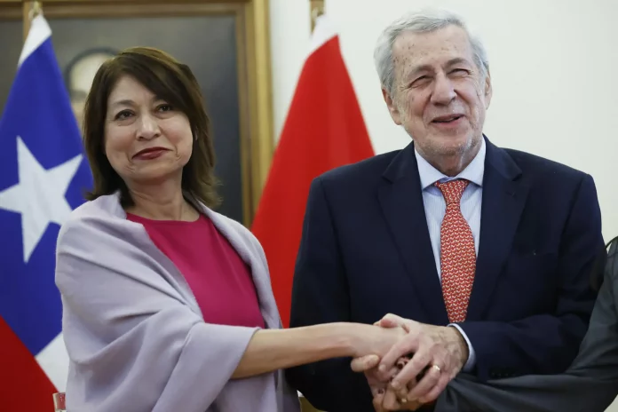 alianza-del-pacifico-chile-alberto-van-klaveren-peru-ana-cecilia-gervasi