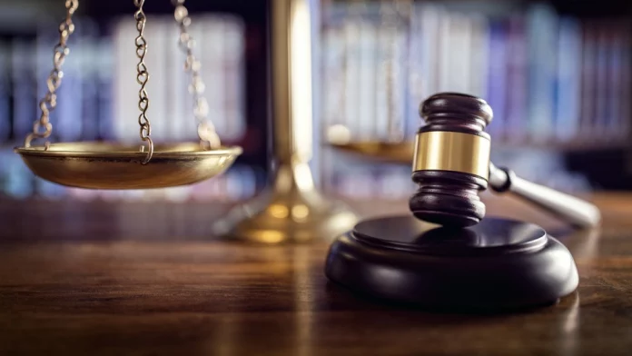 justicia-mazo-juez-1