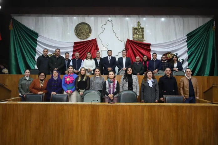 congreso-nuevo-leon-luis-enrique-orozco-gobernador-interino