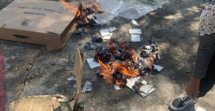 MATERIAL-ELECTORAL-QUEMA-CAPULA-HIDALGO-ELECCIONES