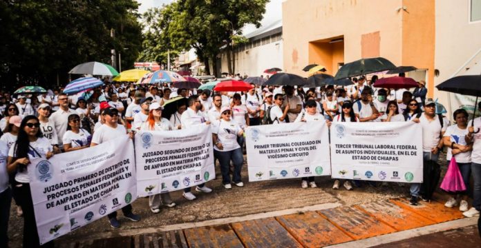 protestan-trabajadores-poder-judicial-chiapas-1024x529