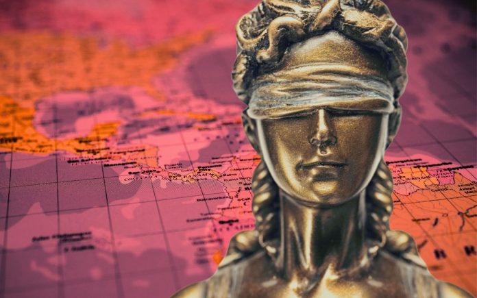 democracia-farsa-refroma-judicial-11102024