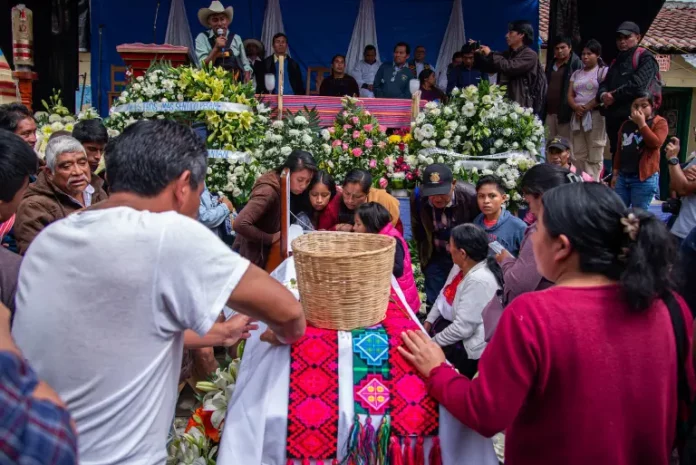 funeral-padre-marcelo-perez-san-andres-larrainzar-chiapas