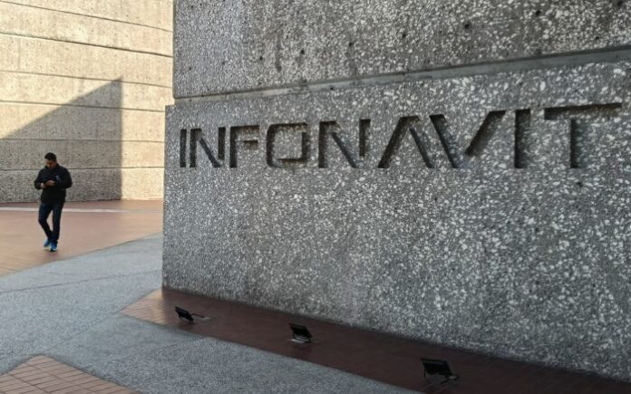 senado-aprueba-reforma-infonavit-2-13022025-700x437